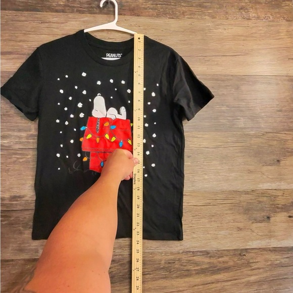 Peanuts Black Tee with Snoopy Holiday Design - Picture 3 of 5